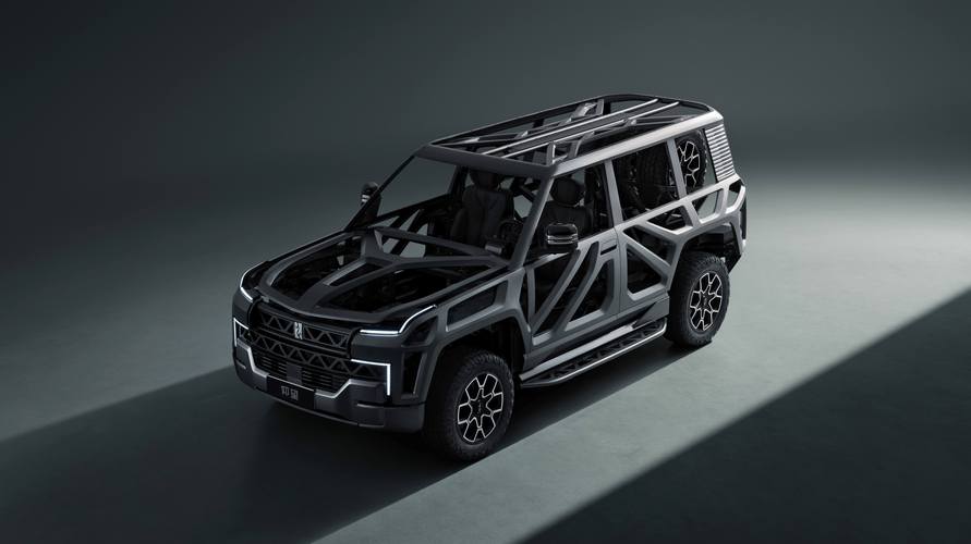 东莞东城区宝展格企业管理咨询仰望U8硬派越野的科技魅力，国能汽车对传统燃油车市场的冲击